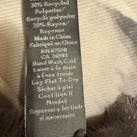 Vince Camuto Ink Wave Scarf - Picture 15 of 15